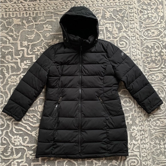 Women’s Andrew Marc Black Winter Coat
New without tags size XXL - Picture 3 of 8